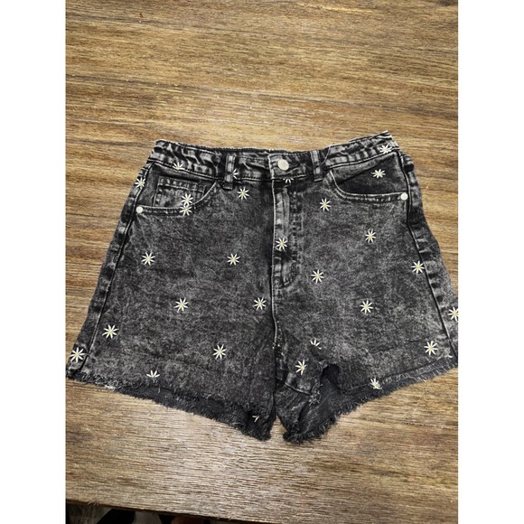 Class Denim Shorts Girls XL (14/16) Black Gray Acid Wash Embroidered Flowers - Picture 1 of 3